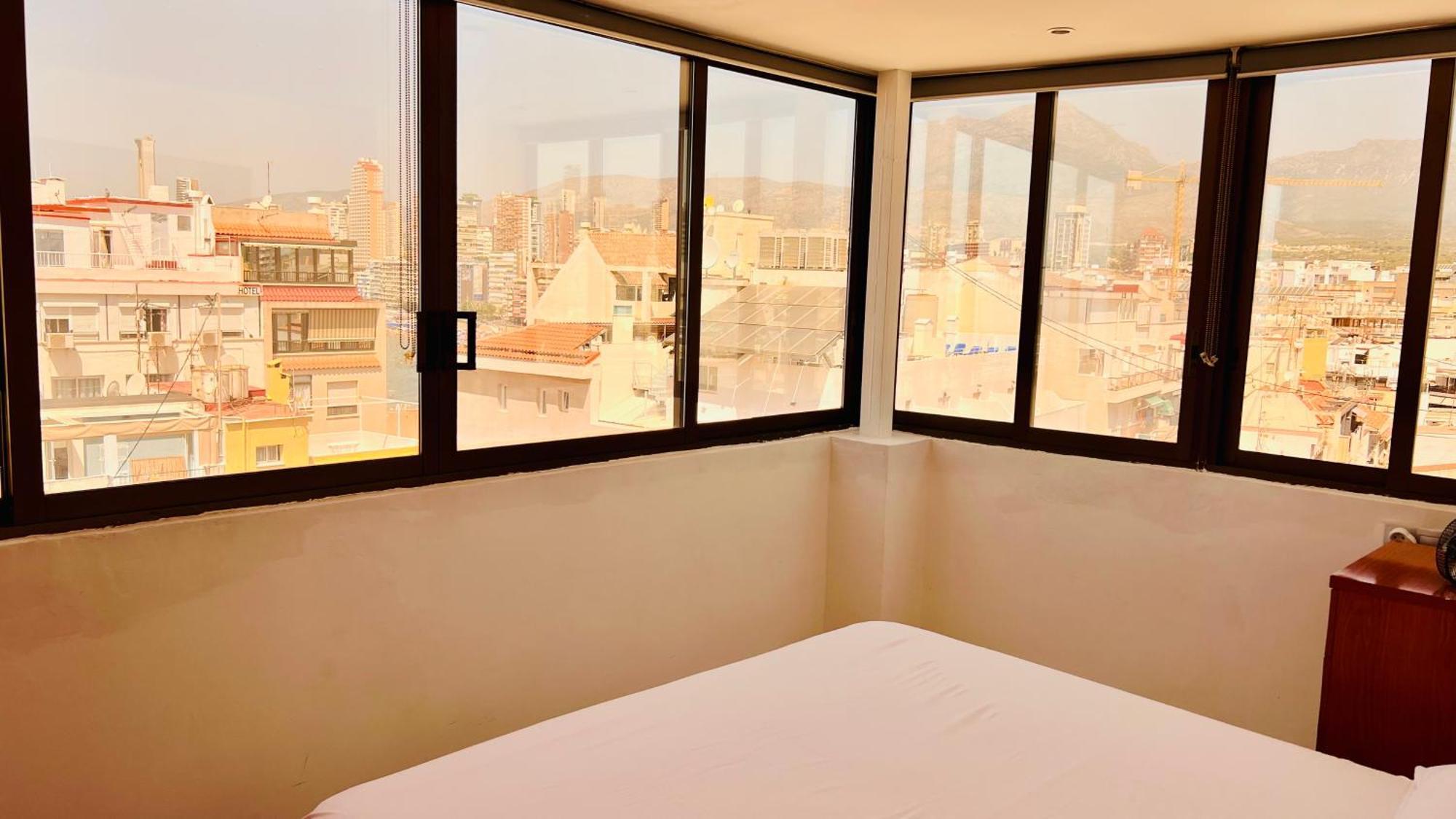 Atico Con Vistas En El Casco Antiguo De Benidorm Apartment Екстериор снимка