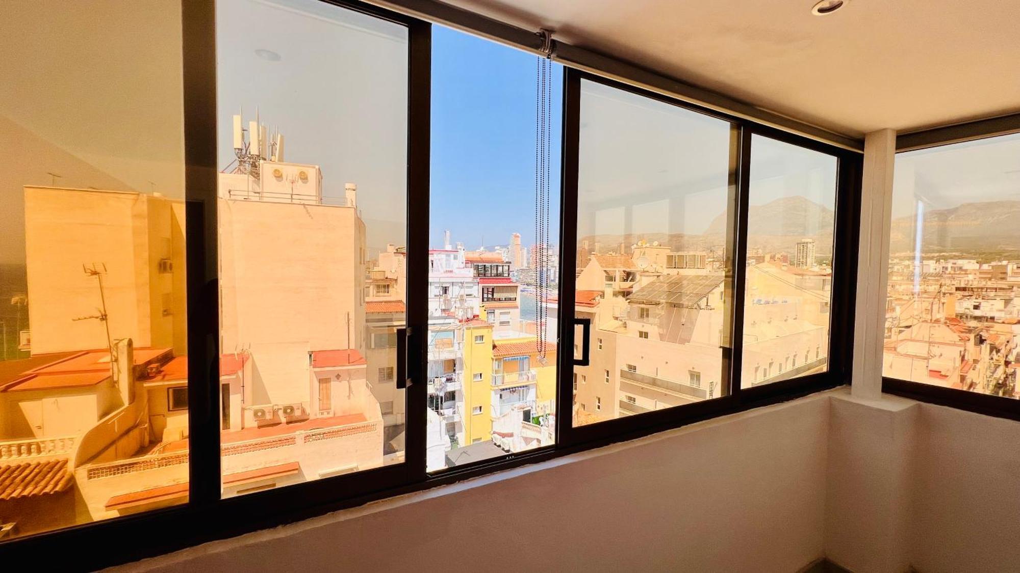 Atico Con Vistas En El Casco Antiguo De Benidorm Apartment Екстериор снимка